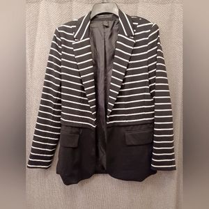 Grace Elements B/W striped jacket, size 8.